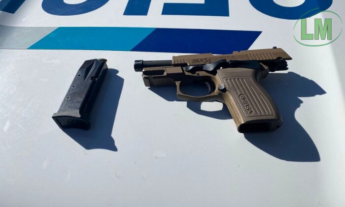 CAMIONETA SIN PATENTE Y UN ARMA CON SILENCIADOR: TRES JÓVENES CAYERON TRAS UN OPERATIVO EN BERAZATEGUI
