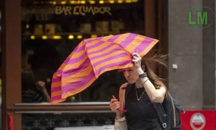 ALERTA METEOROLÓGICA EN EL AMBA: FRÍO POLAR, VIENTOS FUERTES Y CHAPARRONES PARA ESTE SÁBADO