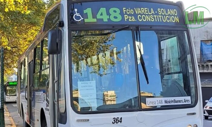 CONFLICTO EN LA LÍNEA 148 TRABAJADORES IMPIDIERON QUE SE LLEVEN LOS COLECTIVOS EN QUILMES