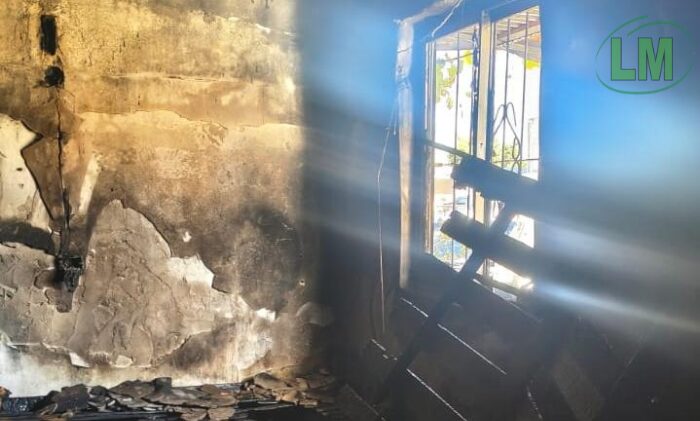 INCENDIO EN UNA VIVIENDA DE BERAZATEGUI MOVILIZÓ A LOS BOMBEROS VOLUNTARIOS