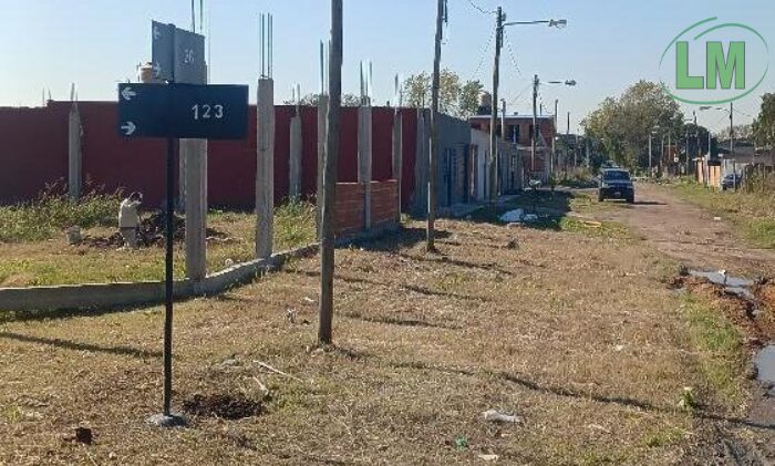 VECINOS DE BERAZATEGUI DESTACAN AVANCES TRAS RECLAMOS POR MEJORAS EN EL BARRIO