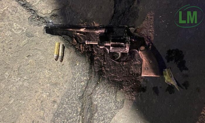 BERAZATEGUI DETIENEN A DOS MOTOCHOROS ARMADOS TRAS UNA PERSECUCIÓN POLICIAL