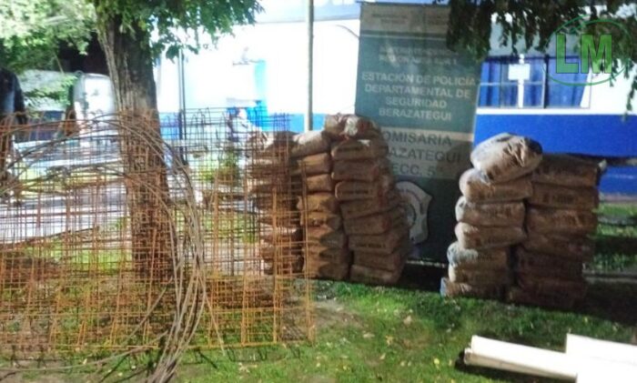 DETENIDOS POR ROBAR MATERIALES EN LA OBRA DEL CENTRO CÍVICO DE EL PATO
