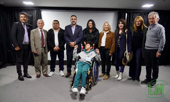 FABIÁN LUAYZA IMPULSA LA ACTUALIZACIÓN DE LA LEY DE DISCAPACIDAD Y CUESTIONA RECORTES NACIONALES