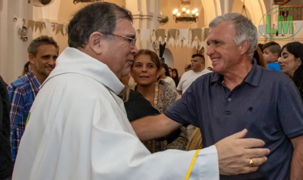 EL INTENDENTE DE BERAZATEGUI PARTICIPÓ DEL ANIVERSARIO DE UN JARDÍN LOCAL