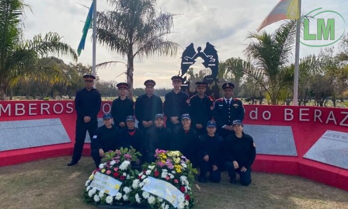 HOMENAJE A LOS BOMBEROS CAÍDOS EN BERAZATEGUI