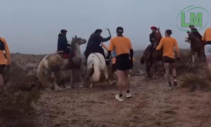 ESCÁNDALO Y TERROR EN RÍO NEGRO GAUCHOS ATACARON A REBENCAZOS A CORREDORES EN PLENA CARRERA