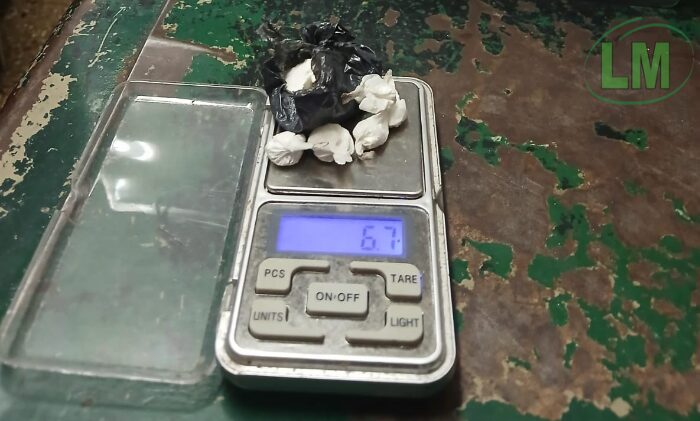 SECUESTRAN COCAÍNA Y DETIENEN A UN JOVEN EN BERAZATEGUI TRAS UN OPERATIVO POLICIAL