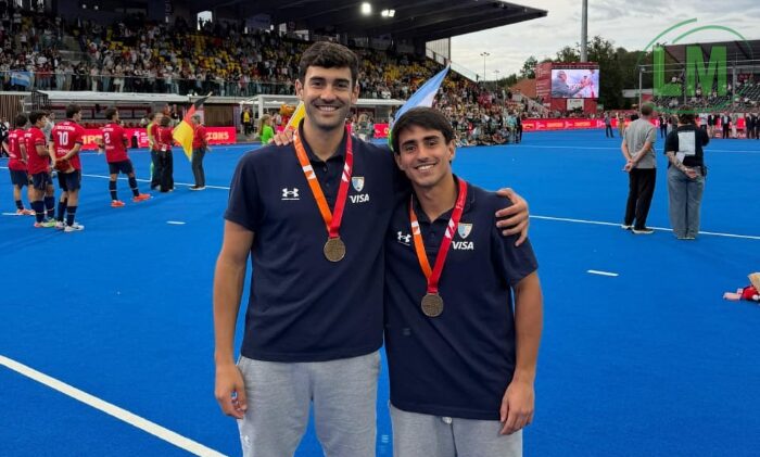 ORGULLO DE BERAZATEGUI: JUGADORES DEL CLUB DUCILO OBTIENEN EL BRONCE EN EL MUNDIAL DE HOCKEY