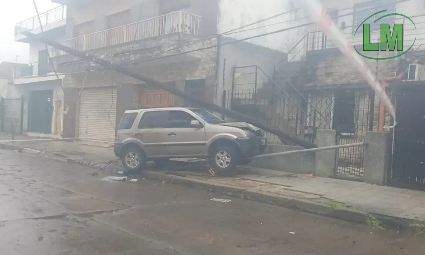 TRAS UNA PERSECUCIÓN Y CHOQUE, DETUVIERON A TRES DELINCUENTES EN EZPELETA