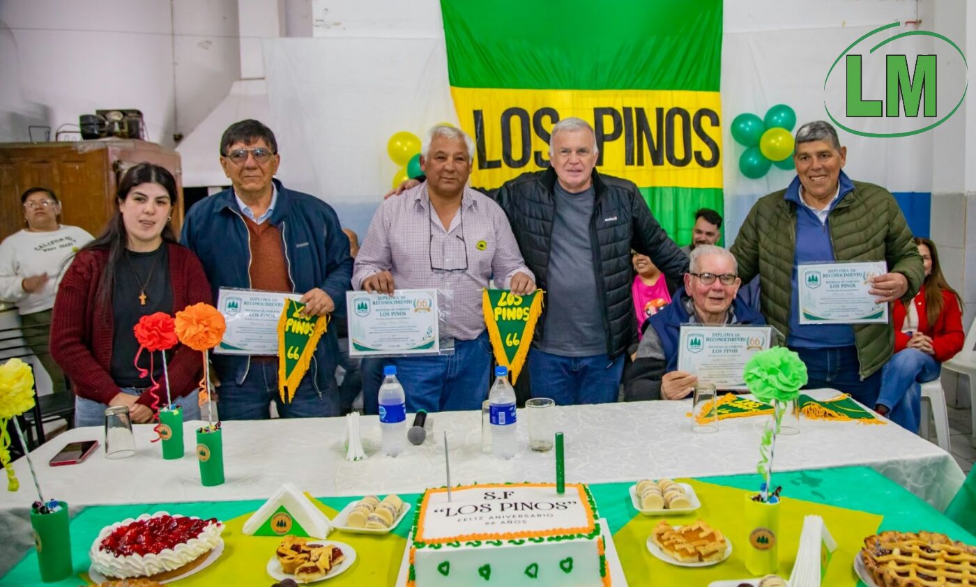 CARLOS BALOR CELEBRÓ LOS 66 AÑOS DE LA SOCIEDAD DE FOMENTO LOS PINOS EN BERAZATEGUI