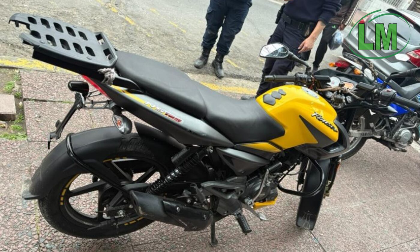 BERAZATEGUI: RECUPERAN MOTO ROBADA Y DETIENEN A DOS PERSONAS, UN MENOR INVOLUCRADO